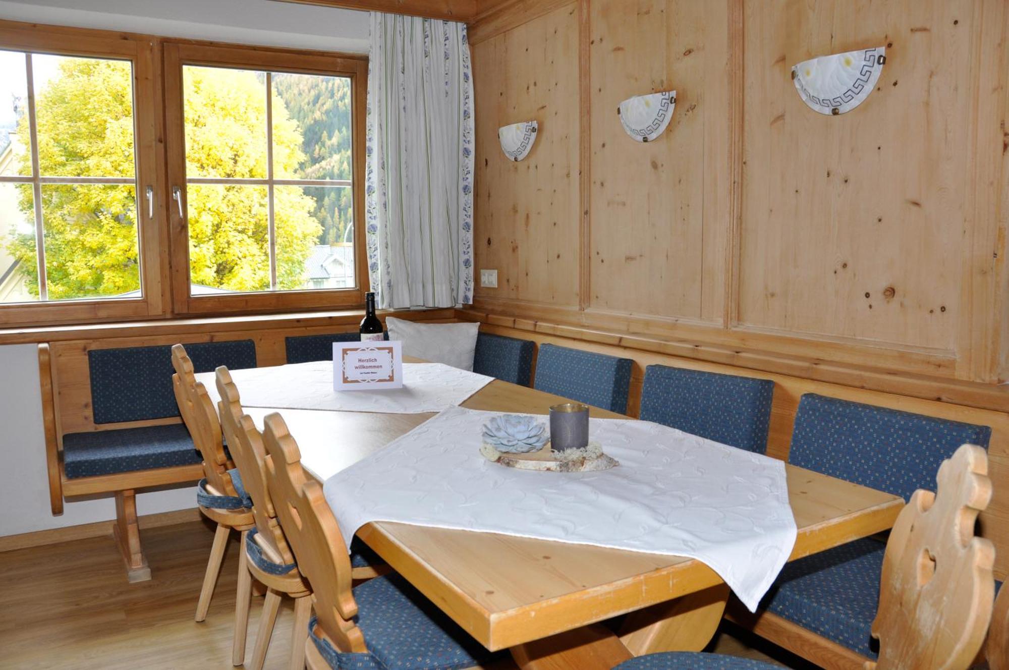 Saffretta Ferienwohnungen Ischgl Exterior foto